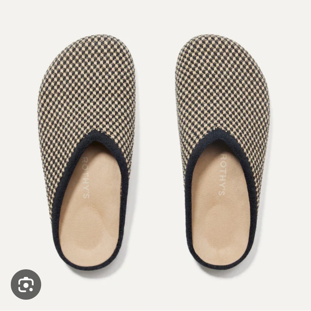 Rothy’s clogs